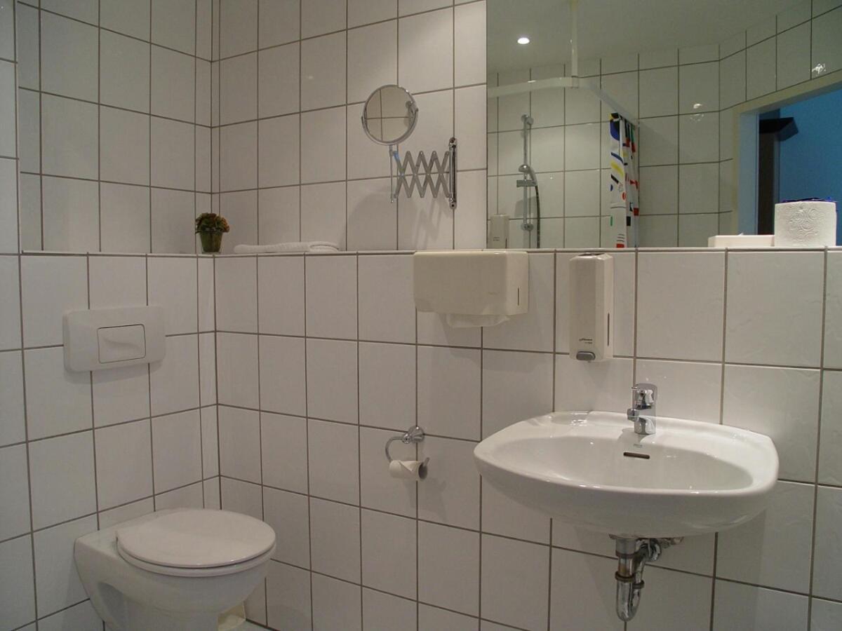 Hotel Am Weiher Erkelenz Bagian luar foto